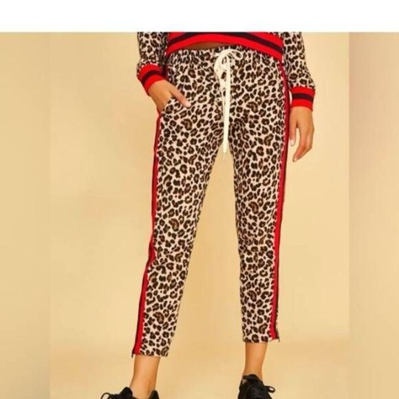 Veronica Beard X Bandier leopard print cropped joggers Lace up front Size S